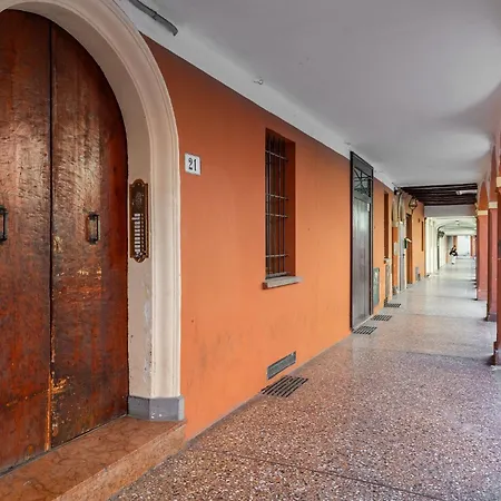 アパート Casa Mirasole, Nel Cuore Di ボローニャ